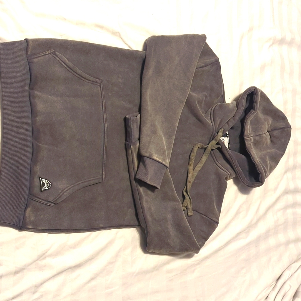 Shark distressed gray hoodie size men's small